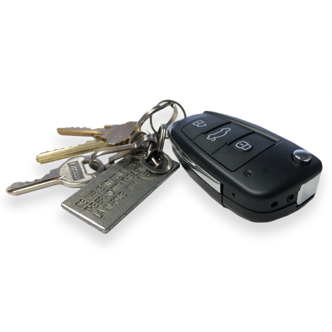 This hidden spy cam blends in seamlessly on any key ring.