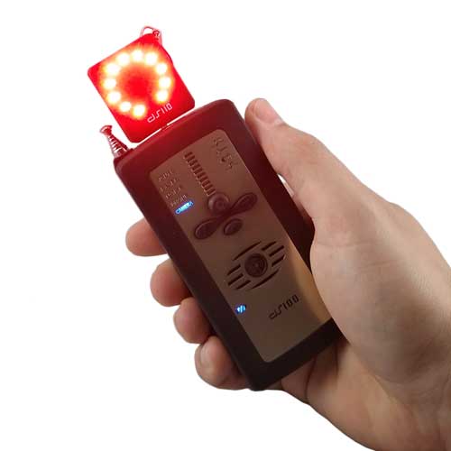 Built in camera finder allows for you to find wired and wireless cameras.